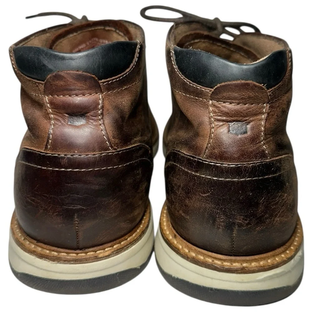 Florsheim Men’s Size 11 Brown Leather Lace Up Scarsdale Chukka Boots